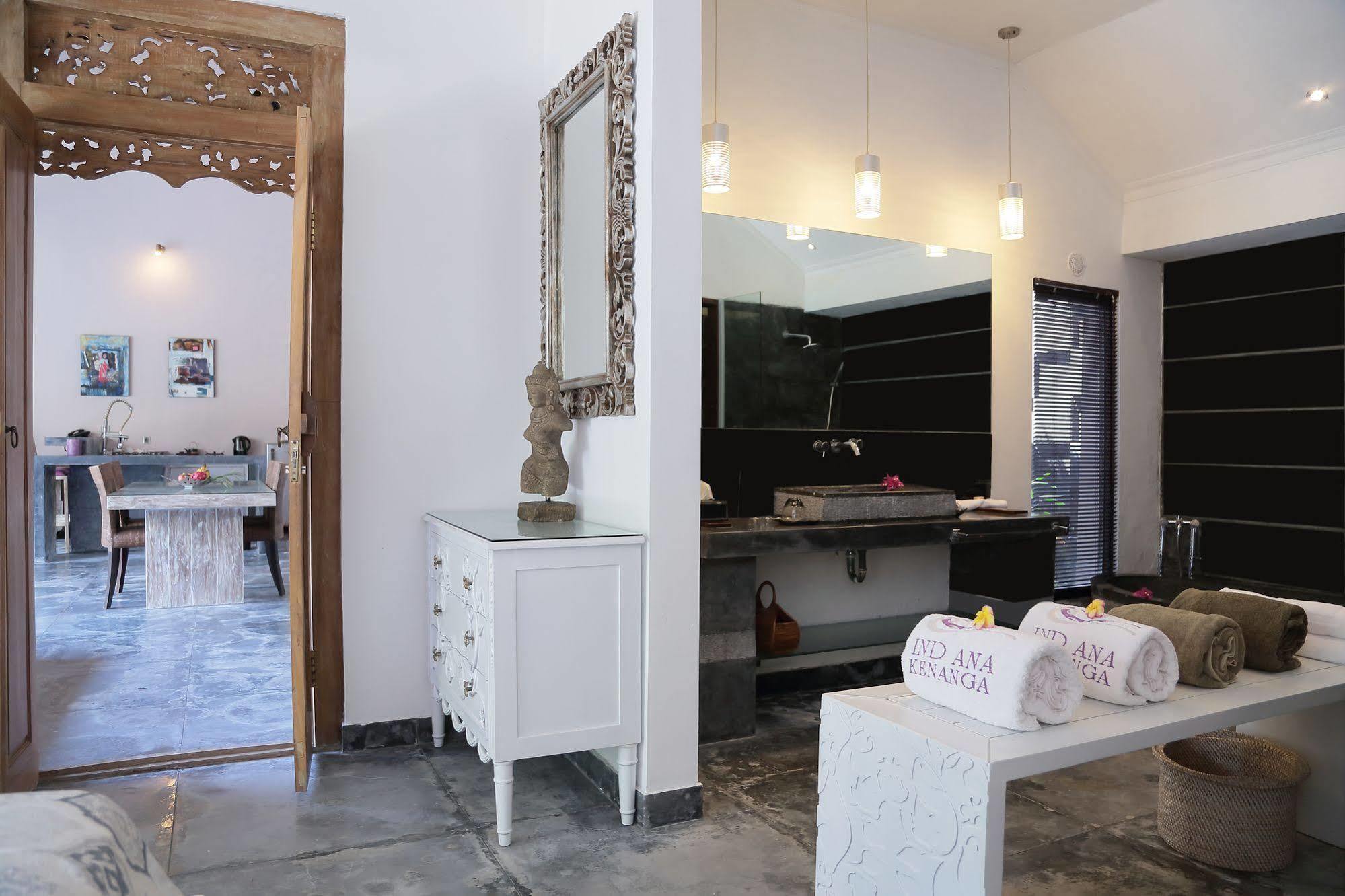 Indiana Kenanga Boutique Hotel & Spa Lembongan Extérieur photo