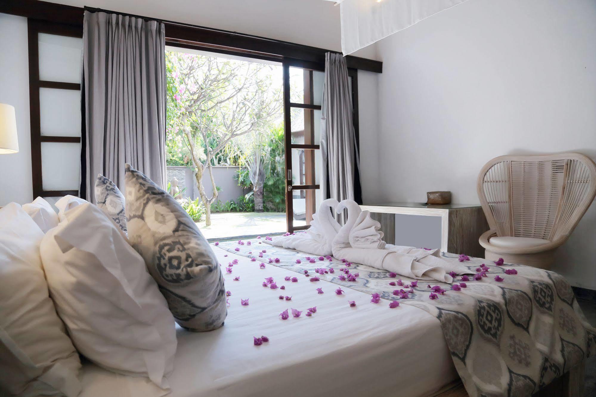 Indiana Kenanga Boutique Hotel & Spa Lembongan Extérieur photo