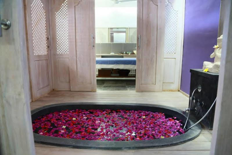 Indiana Kenanga Boutique Hotel & Spa Lembongan Extérieur photo